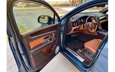 BENTLEY Bentayga Bentayga 6.0 W12 4WD - автомобили, коли, обяви за нови и употребявани 6