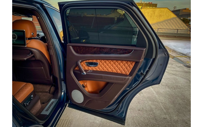 BENTLEY Bentayga Bentayga 6.0 W12 4WD - автомобили, коли, обяви за нови и употребявани 9