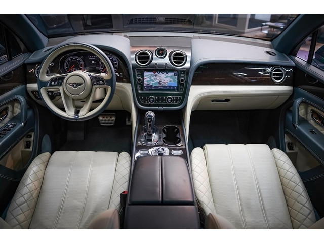 BENTLEY Bentayga Bentayga W12 - автомобили, коли, обяви за нови и употребявани 6