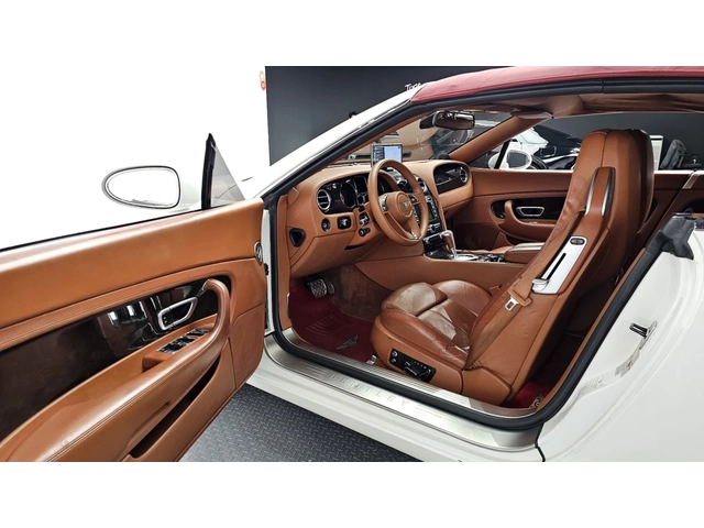 Bentley Continental GTC - автомобили, коли, обяви за нови и употребявани 10