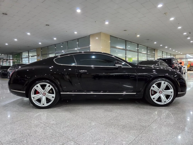 Bentley Continental gt 6.0L W12* 92428 KM* КРАЙНА ЦЕНА - автомобили, коли, обяви за нови и употребявани 3