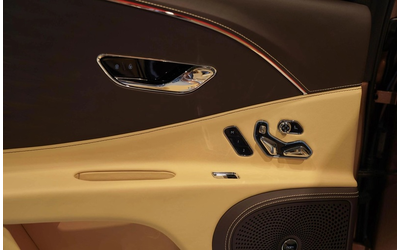 BENTLEY Flying Flying Spur 6.0 W12 AWD - автомобили, коли, обяви за нови и употребявани 10