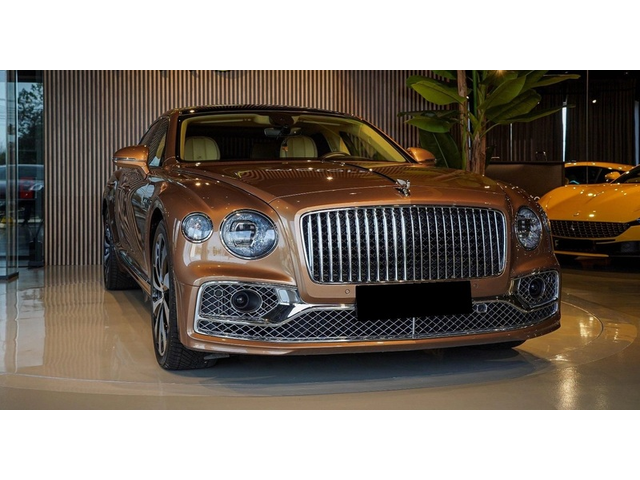 BENTLEY Flying Flying Spur 6.0 W12 AWD - автомобили, коли, обяви за нови и употребявани 1