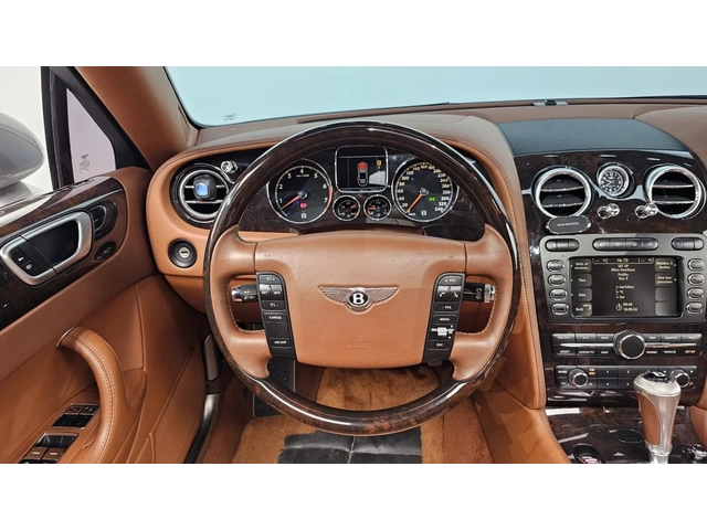 Bentley Flying Spur - автомобили, коли, обяви за нови и употребявани 10