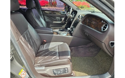Bentley Flying Spur - автомобили, коли, обяви за нови и употребявани 12