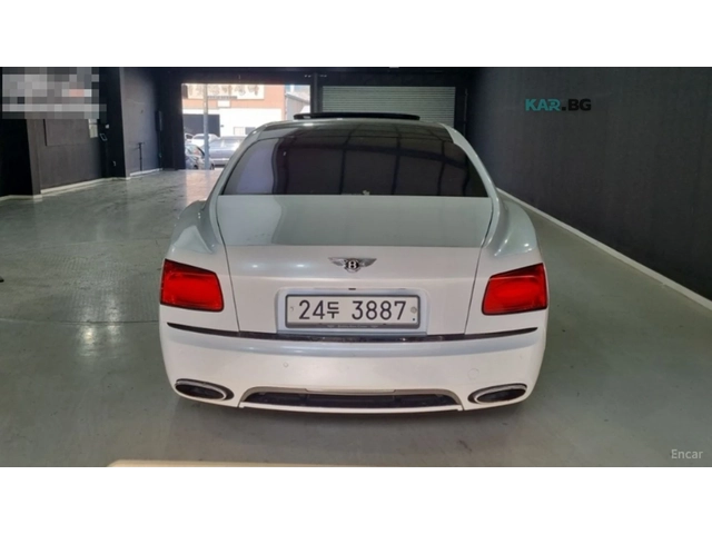 Bentley Flying Spur 2nd Gen 6.0* Кожа* Подгрев* Обдухв* ПАНО* - автомобили, коли, обяви за нови и употребявани 3
