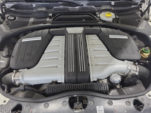 Bentley Flying Spur 6L 12cyl AWD - автомобили, коли, обяви за нови и употребявани 15