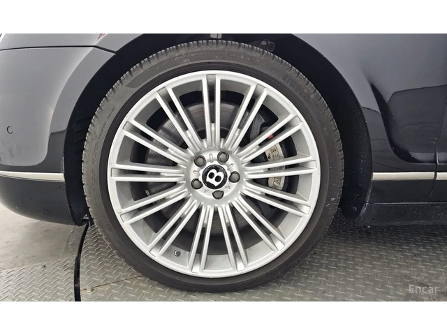 Bentley Flying Spur full extras - автомобили, коли, обяви за нови и употребявани 4