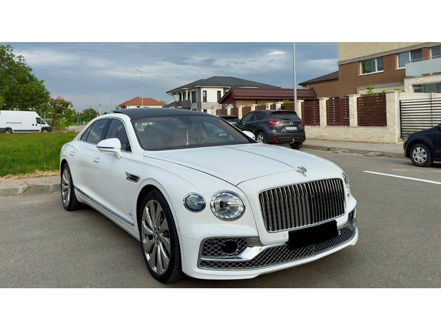 BENTLEY Flying Spur Flying Spur 4.0 V8 AWD - автомобили, коли, обяви за нови и употребявани 2