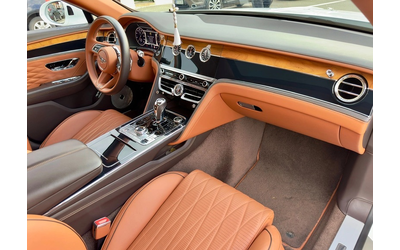 BENTLEY Flying Spur Flying Spur 4.0 V8 AWD - автомобили, коли, обяви за нови и употребявани 6