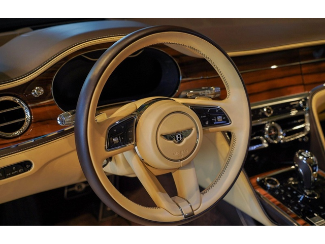 BENTLEY Flying Spur Flying Spur 6.0 W12 AWD - автомобили, коли, обяви за нови и употребявани 6
