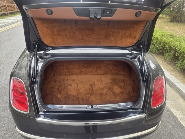 Bentley Mulsanne SOFT CLOSE | DVD | VENTILATED SEATS - автомобили, коли, обяви за нови и употребявани 15