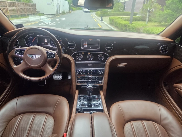 Bentley Mulsanne SOFT CLOSE | DVD | VENTILATED SEATS - автомобили, коли, обяви за нови и употребявани 5