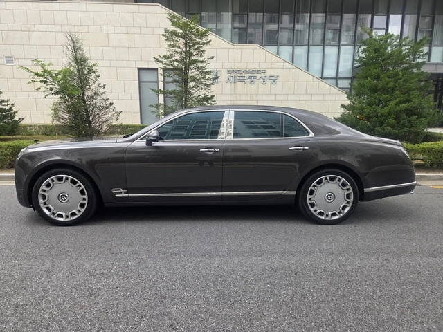 Bentley Mulsanne SOFT CLOSE | DVD | VENTILATED SEATS - автомобили, коли, обяви за нови и употребявани 2