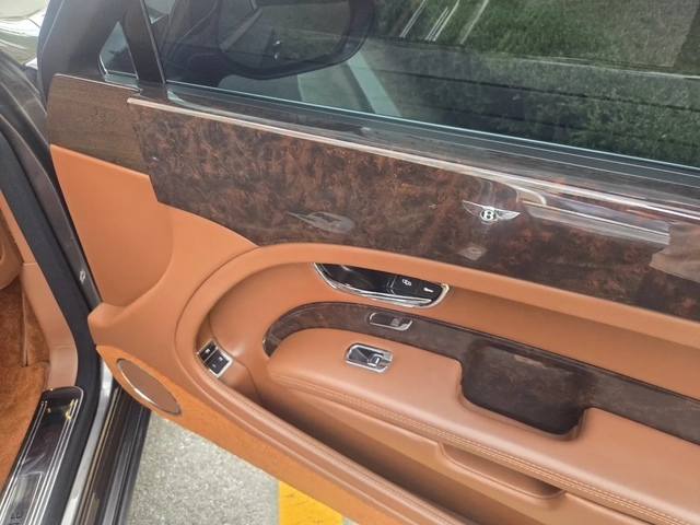Bentley Mulsanne SOFT CLOSE | DVD | VENTILATED SEATS - автомобили, коли, обяви за нови и употребявани 9