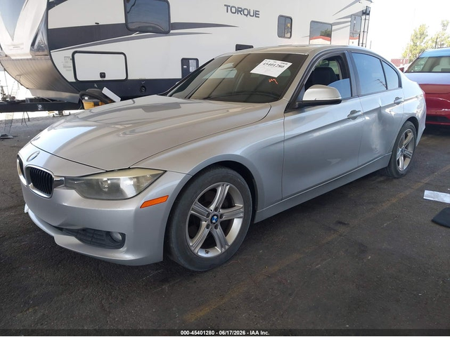 BMW 02 2.0L I-4 DI, DOHC, VVT, TURBO, 180HP Rear Wheel Drive - автомобили, коли, обяви за нови и употребявани 1