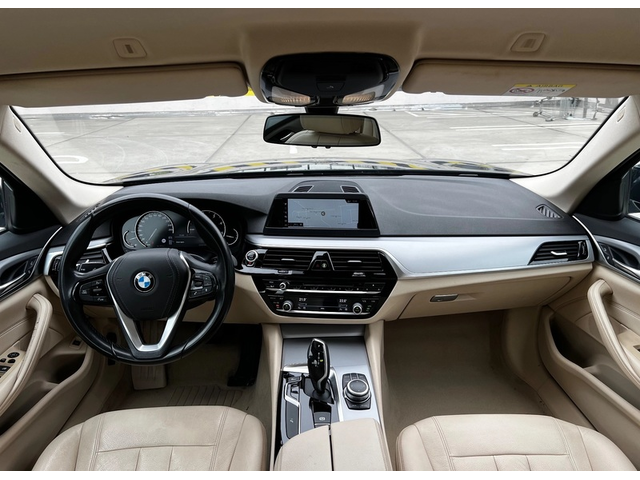 BMW 02 530d xDrive
 Touring - автомобили, коли, обяви за нови и употребявани 7