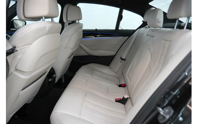 BMW 02 540d xDrive M Package Shadow Line - автомобили, коли, обяви за нови и употребявани 12