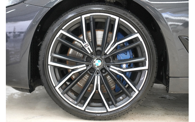 BMW 02 540d xDrive M Package Shadow Line - автомобили, коли, обяви за нови и употребявани 15