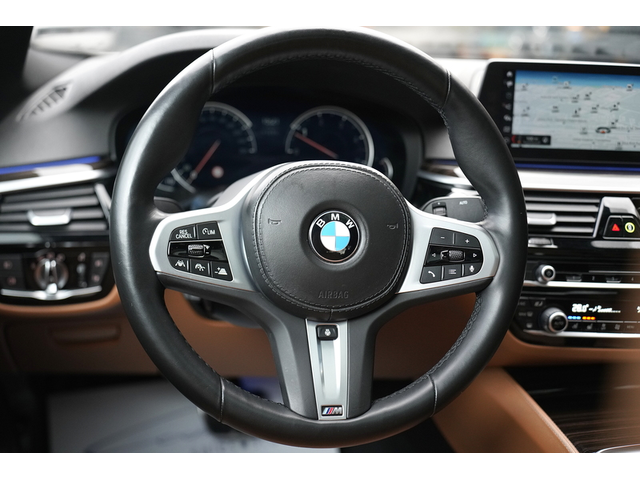BMW 02 540d xDrive M Package Shadow Line - автомобили, коли, обяви за нови и употребявани 11