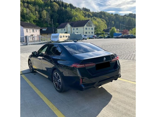 BMW 02 540d xDrive M Sport - автомобили, коли, обяви за нови и употребявани 3