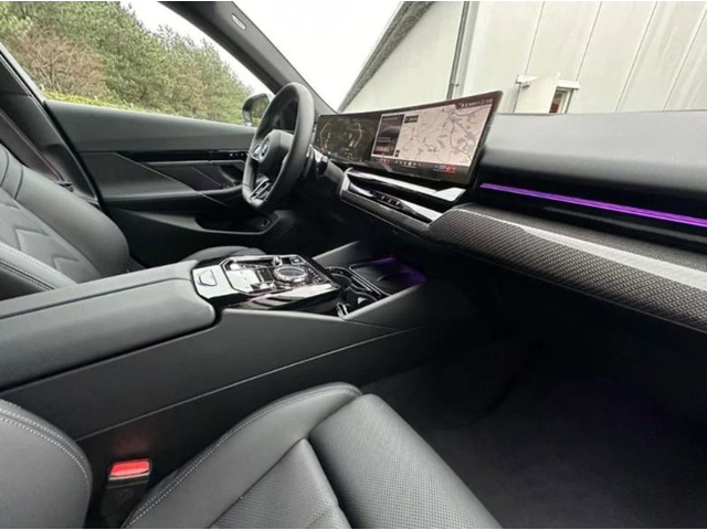 BMW 02 540d xDrive M Sport - автомобили, коли, обяви за нови и употребявани 4