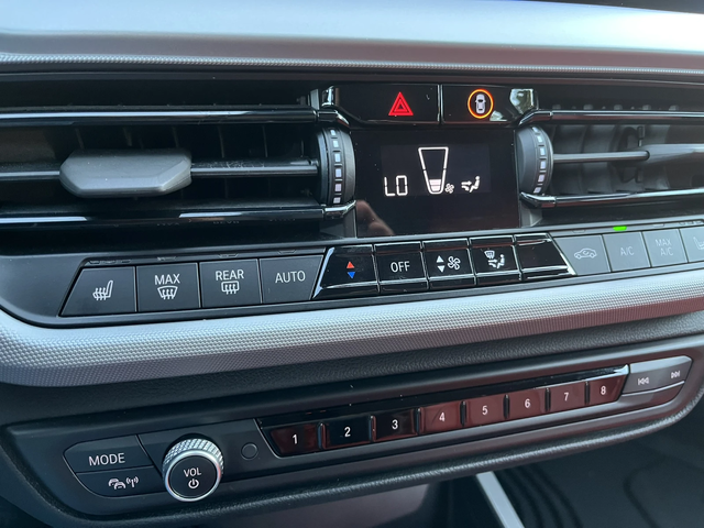 BMW 116 i 110 к.с - автомобили, коли, обяви за нови и употребявани 12