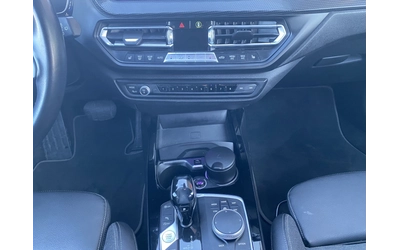BMW 116 1.5 D Sport Line - автомобили, коли, обяви за нови и употребявани 10