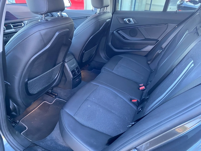BMW 116 1.5 D Sport Line - автомобили, коли, обяви за нови и употребявани 12