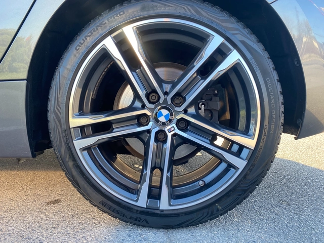 BMW 116 1.5 D Sport Line - автомобили, коли, обяви за нови и употребявани 16