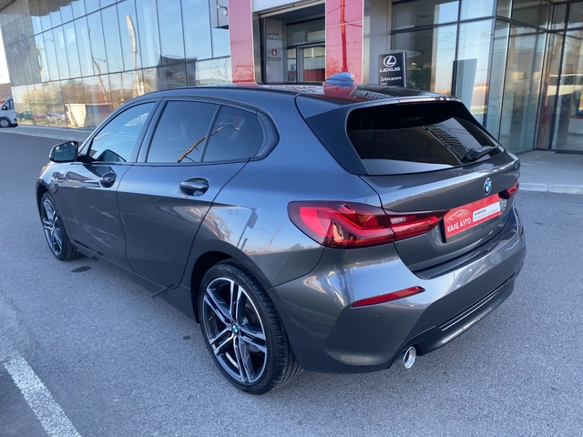 BMW 116 1.5 D Sport Line - автомобили, коли, обяви за нови и употребявани 5