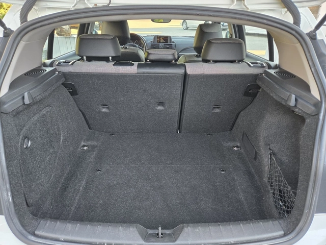 BMW 116 2.0D-116кс= АВТОМАТ= URBAN= АВТОПИЛОТ - автомобили, коли, обяви за нови и употребявани 9