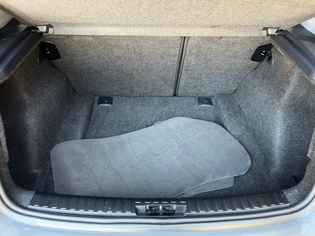 BMW 118 D Face - автомобили, коли, обяви за нови и употребявани 13