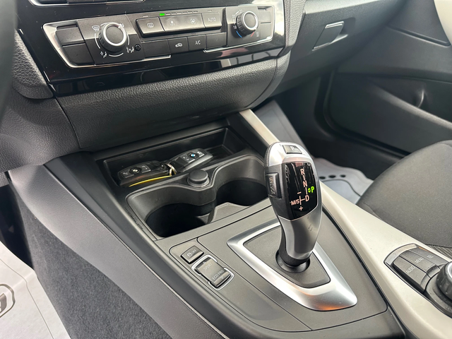 BMW 118 LED* AVTOMATIK* NAVI* FACELIFT* TOP* - автомобили, коли, обяви за нови и употребявани 12