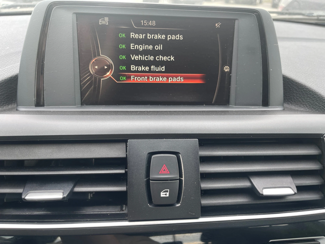 BMW 118 D Business AUTO - автомобили, коли, обяви за нови и употребявани 6