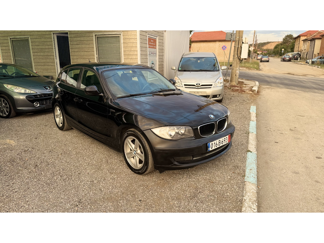 BMW 118 АВТОМАТИК - автомобили, коли, обяви за нови и употребявани 2