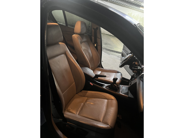 BMW 118 Черен мат боя, лед фарове - автомобили, коли, обяви за нови и употребявани 6