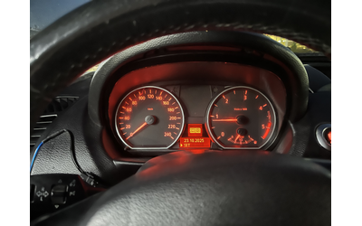 BMW 118 Черен мат боя, лед фарове - автомобили, коли, обяви за нови и употребявани 9