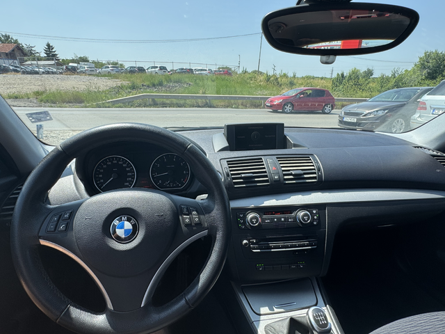 BMW 118 i*ТОП*ОБСЛУЖЕНА*РЕАЛНИ КМ - автомобили, коли, обяви за нови и употребявани 12