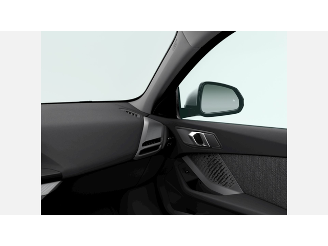 BMW 118d - автомобили, коли, обяви за нови и употребявани 9