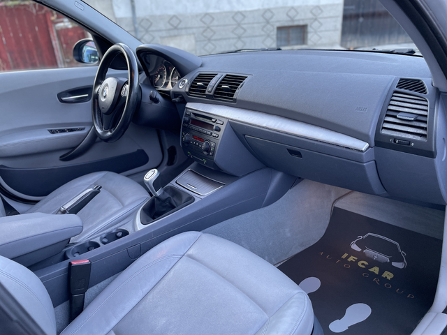 BMW 120 Подгрев* Темпомат* Парктроник* Light package* EURO4 - автомобили, коли, обяви за нови и употребявани 11