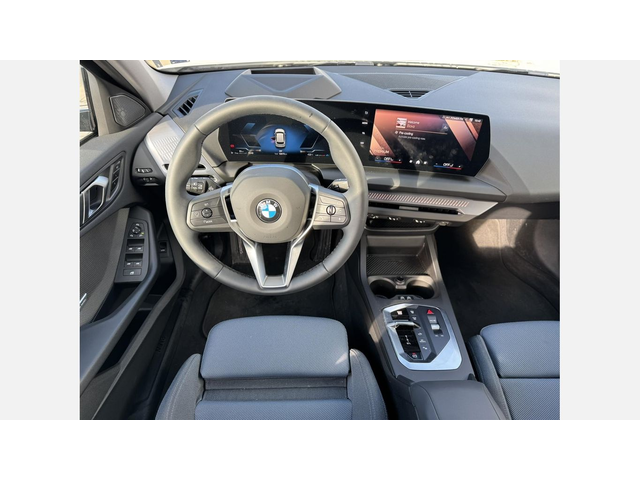 BMW 120d - автомобили, коли, обяви за нови и употребявани 9