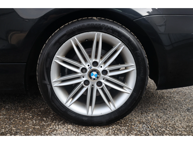 BMW 120d 120d - автомобили, коли, обяви за нови и употребявани 0