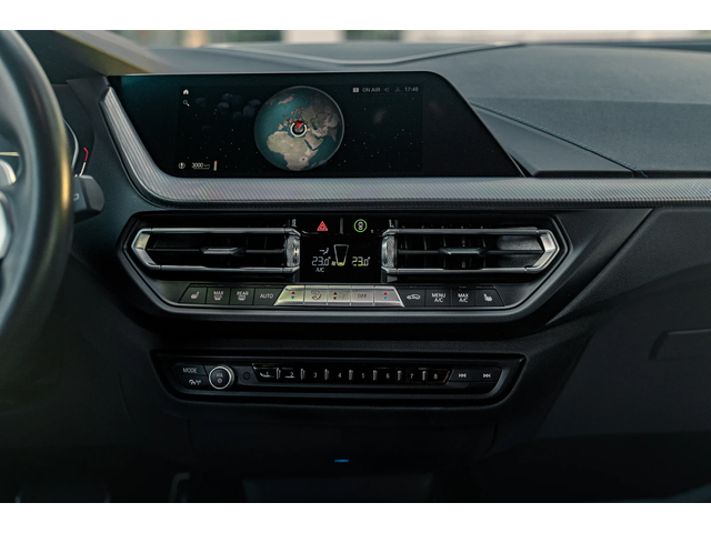 BMW 135 2.0 BENZIN M-SPORT X-DRIVE GERMANY - автомобили, коли, обяви за нови и употребявани 9