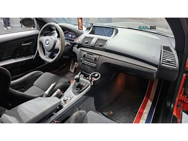 BMW 1M RECARO* CARBON* КАМЕРА* MANUAL* - автомобили, коли, обяви за нови и употребявани 5