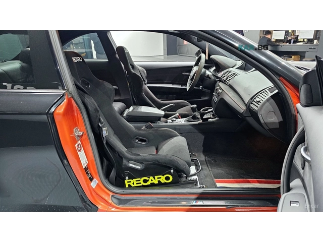 BMW 1M RECARO* CARBON* КАМЕРА* MANUAL* - автомобили, коли, обяви за нови и употребявани 9