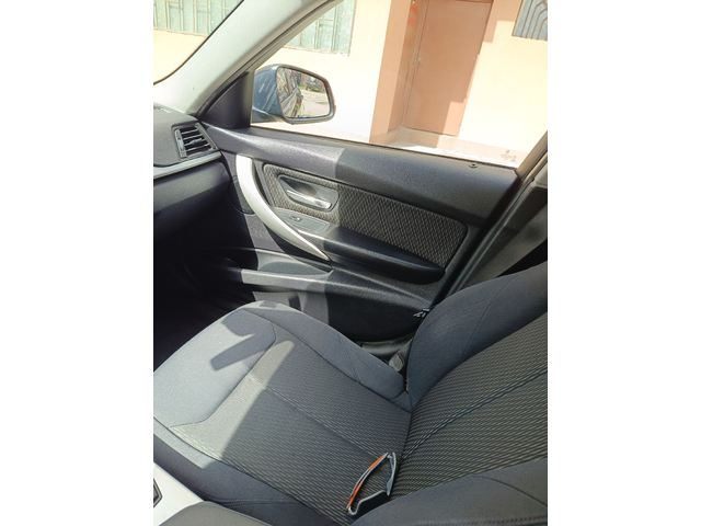 BMW 1M Седан - автомобили, коли, обяви за нови и употребявани 10