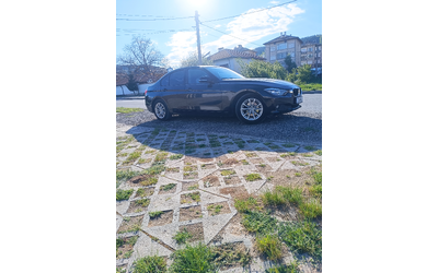 BMW 1M Седан - автомобили, коли, обяви за нови и употребявани 2