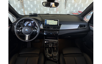 BMW 2 Active Tourer 218d M/Facelift/Head-up/Амбиент/Панорама/Лизинг - автомобили, коли, обяви за нови и употребявани 13