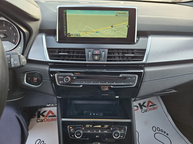 BMW 2 Active Tourer 2.0-190кс= АВТОМАТ= 4x4= M PACK= НАВИ= КАМЕРА= HUD - автомобили, коли, обяви за нови и употребявани 13